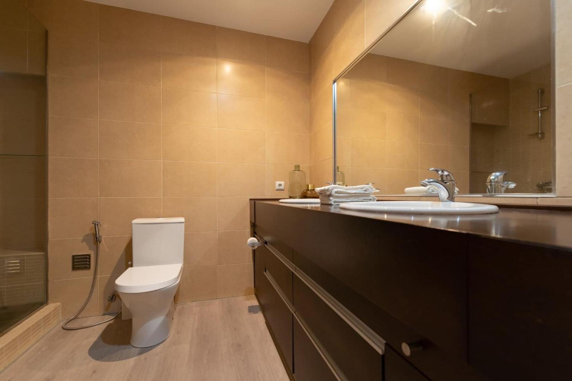 Principe Real Spacious Delight By Innkeeper ลิสบอน ภายนอก รูปภาพ